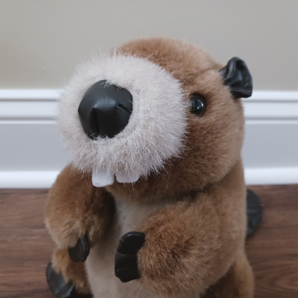 Vintage 1993 Mary Meyer Beaver Plush Brown Stuffed Animal Quilted Tail 10 inch - Picture 2 of 6